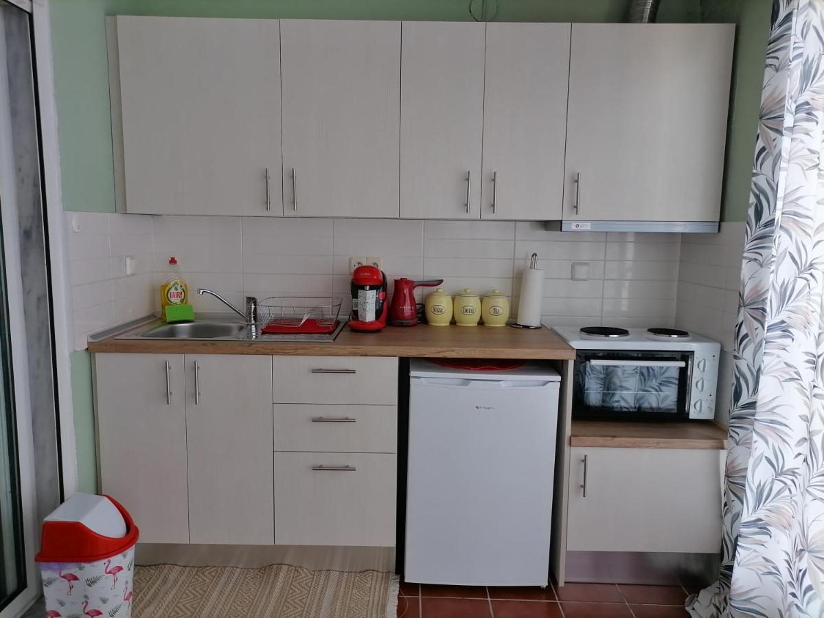 Joy'S Central Apartment Thessaloniki Exterior photo